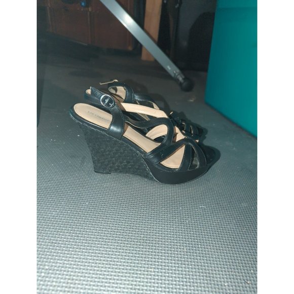 Sandals - Picture 3 of 4